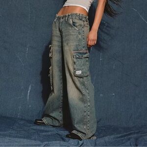 Urban Outfitters BDG Y2k Pocket Jean